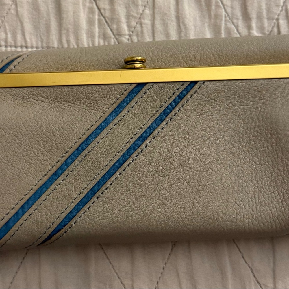 NWOT HOBO Taupe/Gray Clutch Wallet
